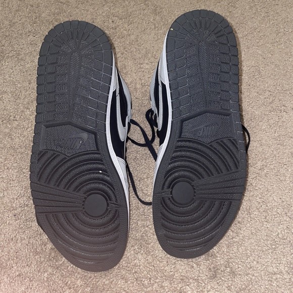 Nike Air Jordan 1 Retro Shadow 2.0 OG 555088–035 Black Gray ￼Size 11 - Picture 8 of 9